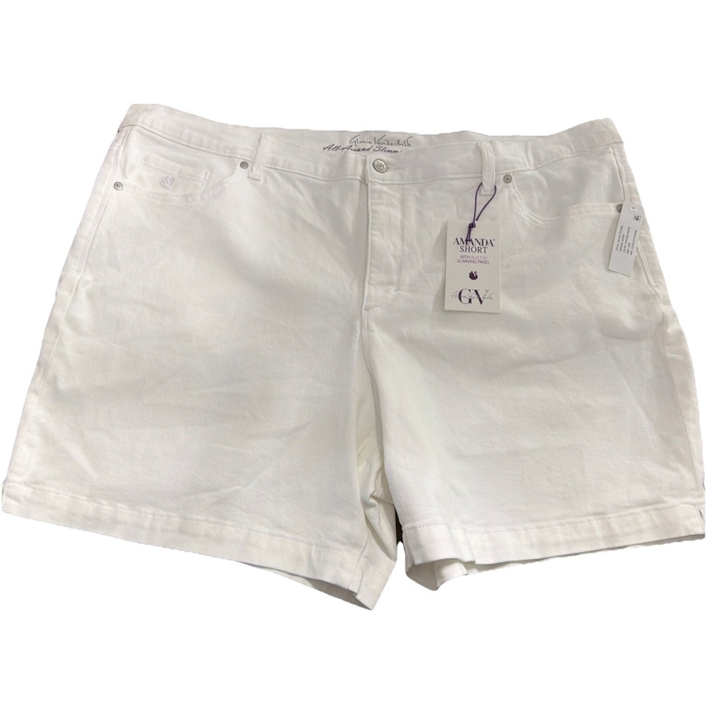 NWT Size 22 Gloria Vanderbilt Women's White Amanda Denim Shorts Cottagecore